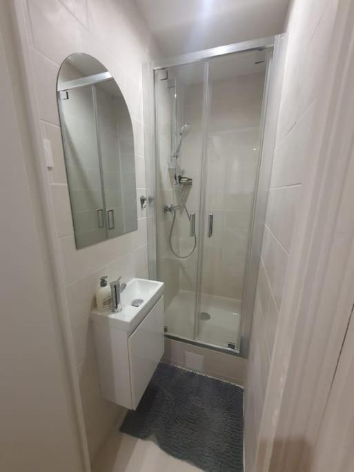 Appartement T2 Aux Portes De Paris Asnières Εξωτερικό φωτογραφία