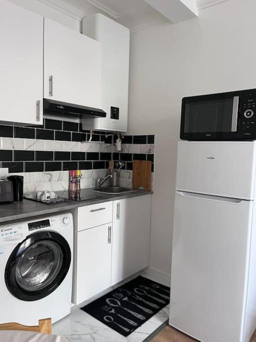 Appartement T2 Aux Portes De Paris Asnières Εξωτερικό φωτογραφία